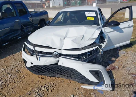 2025 Volkswagen Jetta 1.5T Sport из США, поврежденный, VIN 3VWBX7BU0SM034725